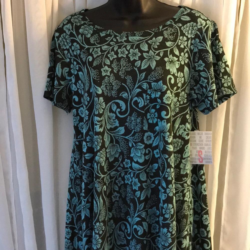 BNWT S Carly